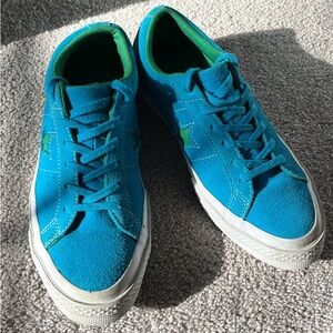 Converse One Star Ox blue suede low tops youth size 5